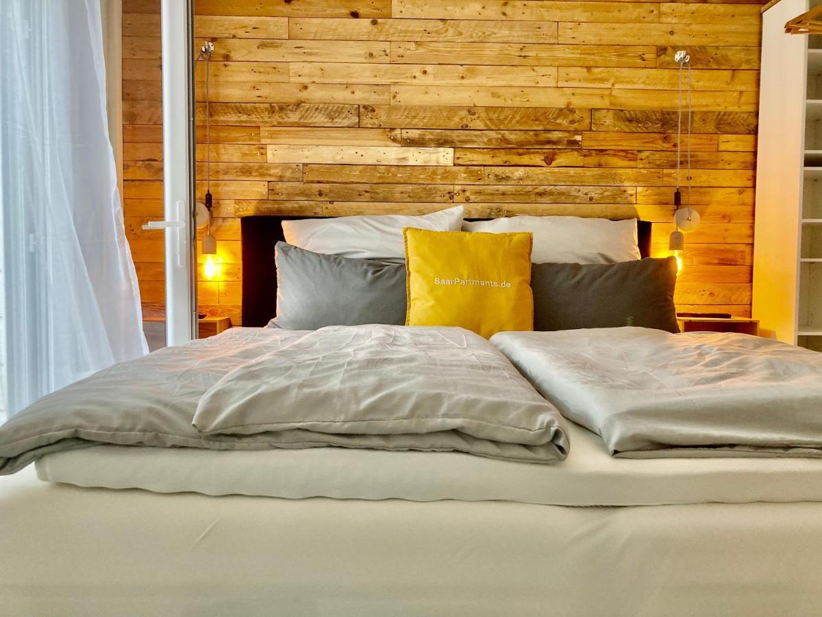 Living At Saarpartments - Adultsonly - Business & Holiday Homes With Kitchen For Long- And Short Term Stay, 3 Min To St Johanner Markt And Points Of Interest ซาร์บรึคเคน ภายนอก รูปภาพ